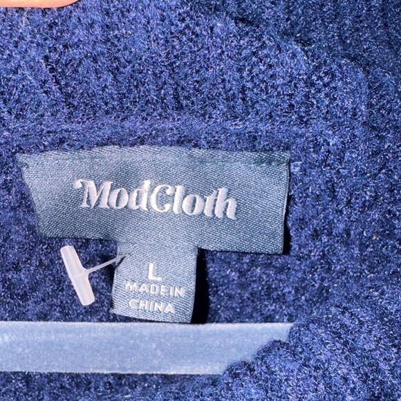 ModCloth Cowl Neck Blue Sweater size L - Picture 2 of 6